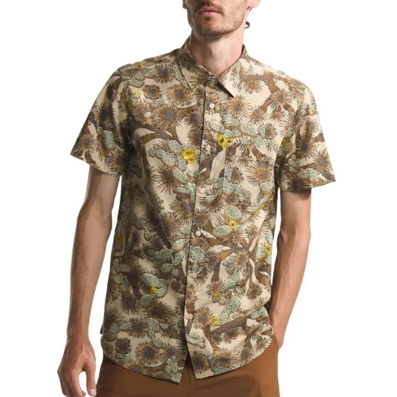 North Face Baytrail Button Shirt Graphic Print Size XL NWT - Picture 1 of 11